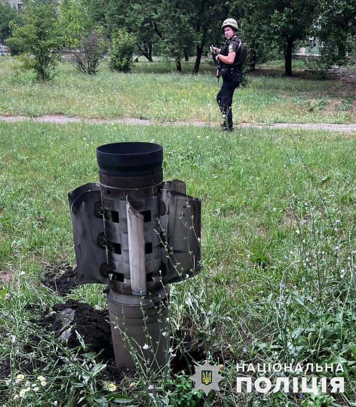 Стаття: Одна людина загинула, семеро зазнали поранень, зокрема дитина – поліція Донеччини документує воєнні злочини рф