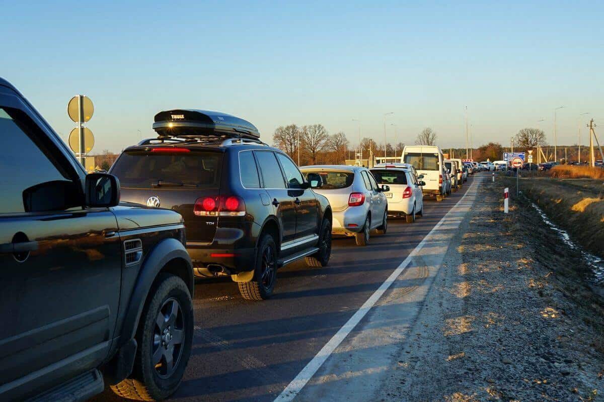 Стаття: Є два тижні на евакуацію: жителів Покровська закликають виїжджати