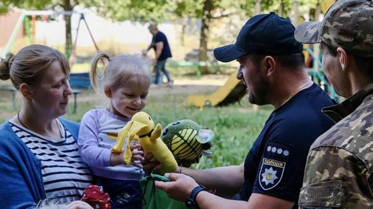 Стаття: З Покровської громади розпочинається обов’язкова евакуація сімей з дітьми