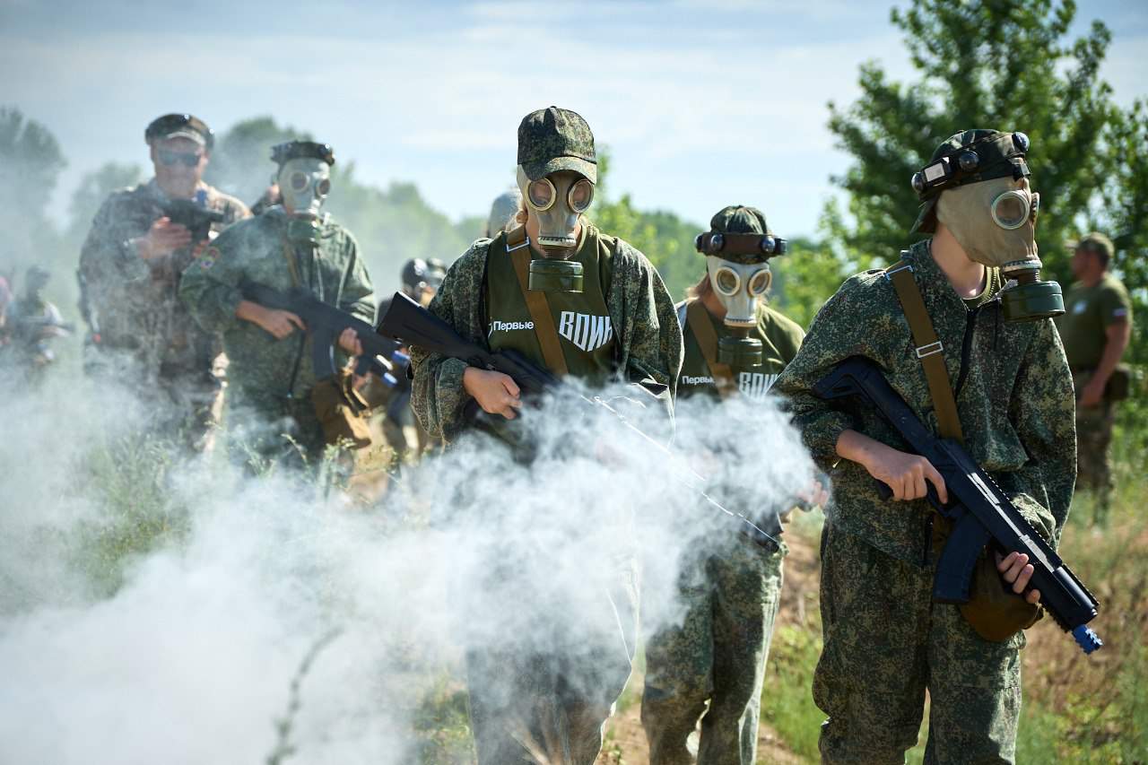 Стаття: Росіяни відкрили військовий табір для дітей окупантів з Донеччини й Луганщини