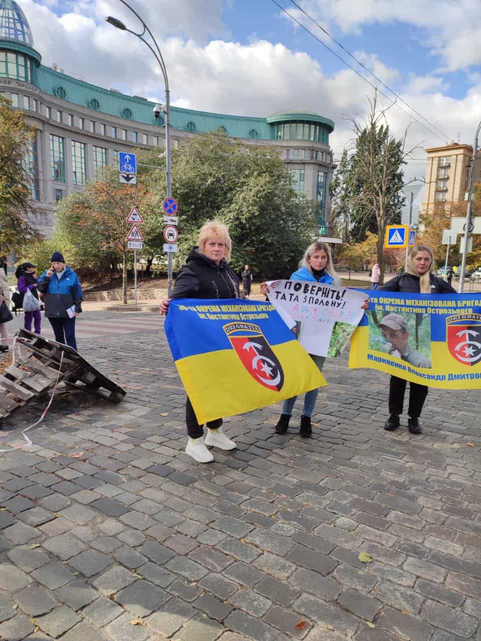 Зображення посту: «Я хочу бути гідна свого батька»: інтерв’ю з донькою військовополоненого Михайла Овсійчука