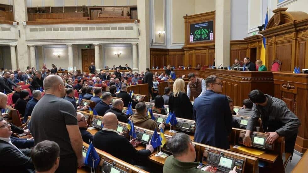 Зображення посту: Парламент не погодив звільнення Ірини Верещук з посади віцепрем’єр-міністра, але підтримав відставку Стефанішиної