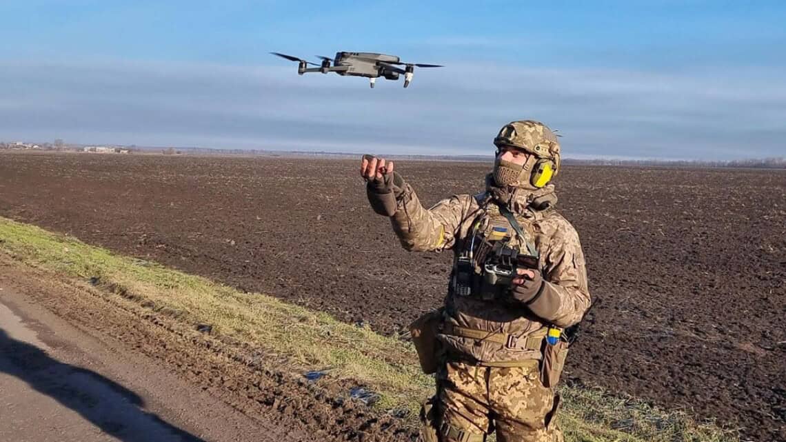 Стаття: У «Дії» запустили рекрутинг до Армії дронів