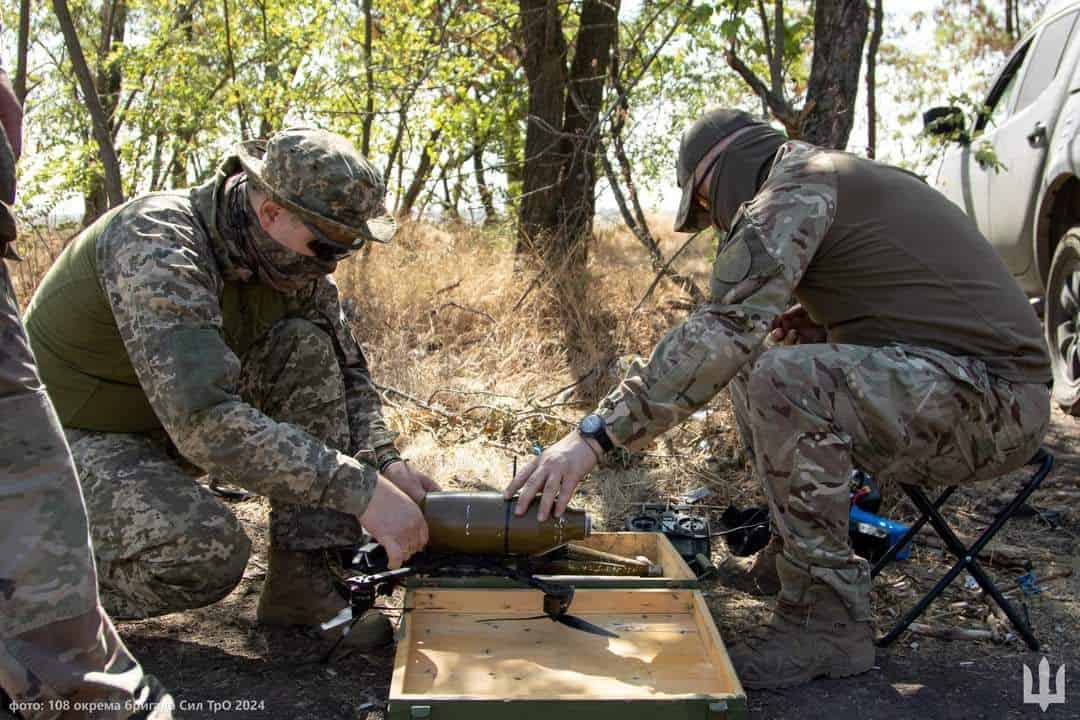 Стаття: Оперативна ситуація на сході України станом на 14 жовтня