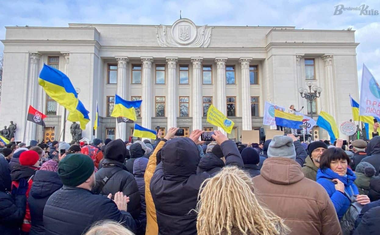 Стаття: ГУР попередило про підготовку мітингів-провокацій у містах України