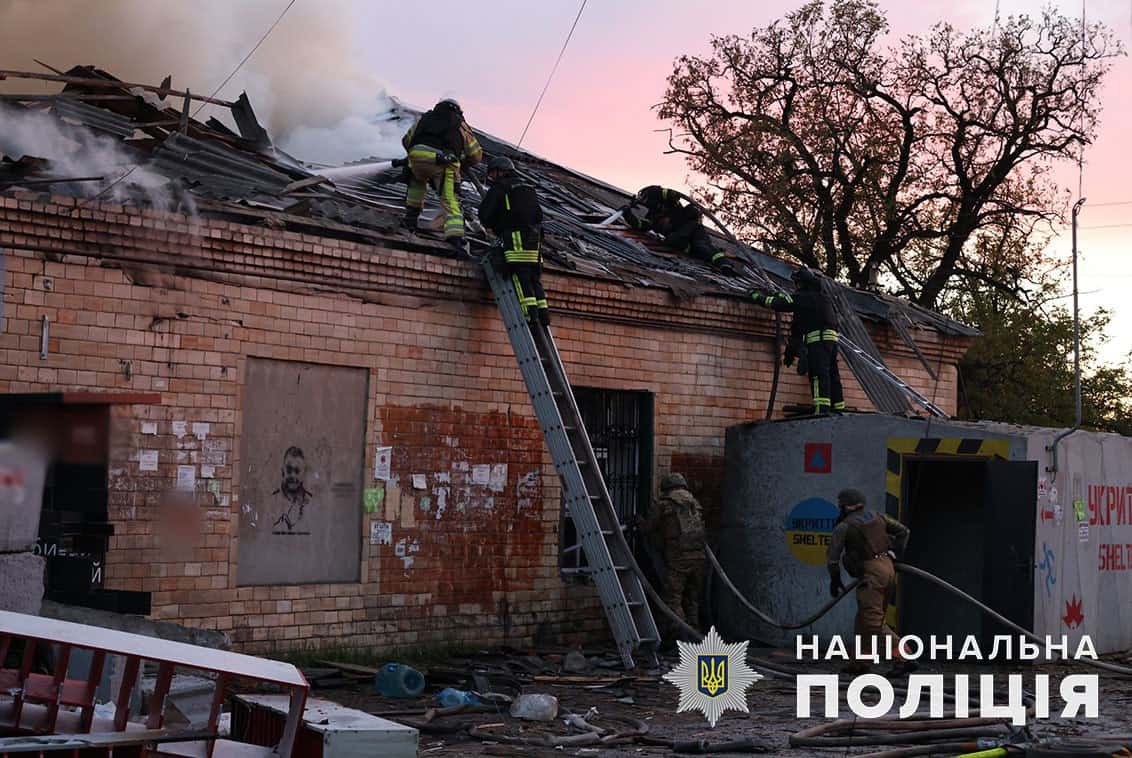 Стаття: Окупанти обстріляли відділення пошти на Донеччині