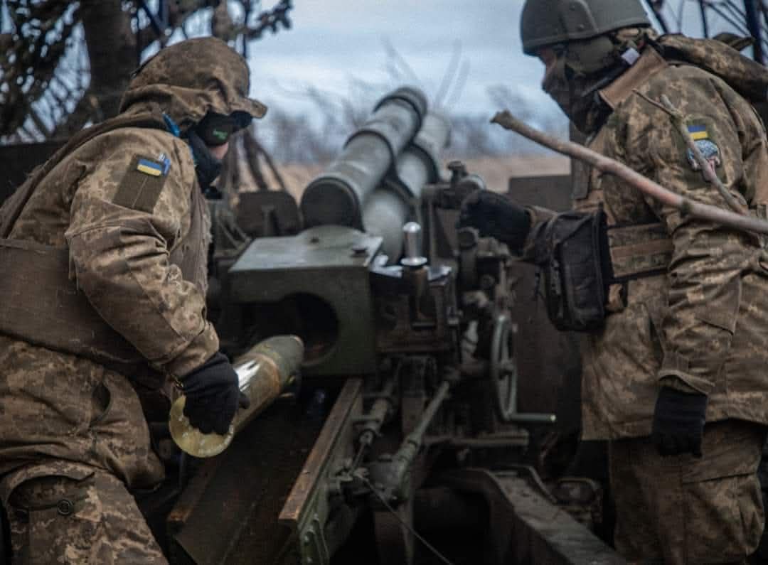 Стаття: Окупанти атакували поблизу трьох сел на Луганщині, а на Донеччині — 12 разів