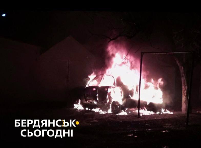 Зображення посту: У Бердянську підірвали автівку голови окупаційної ради міста