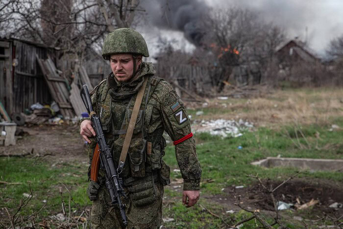 Стаття: Слідчі встановили підрозділи окупантів, які, ймовірно, вбили полонених біля Нескучного