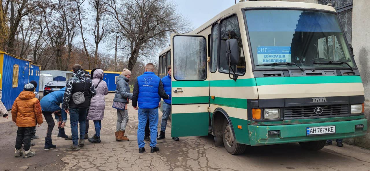 Зображення посту: З Родинського запустили евакуаційний автобус до Павлограда