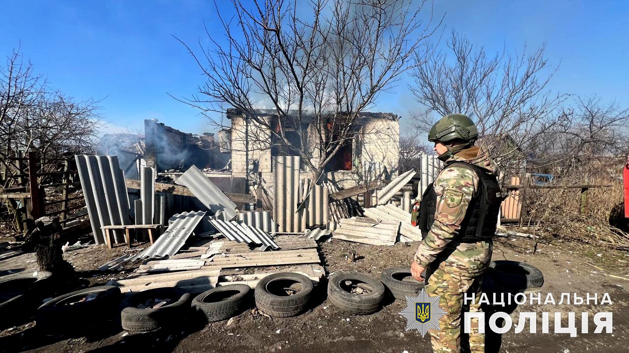 Зображення посту: На Донеччині через російські обстріли спалахнули пожежі