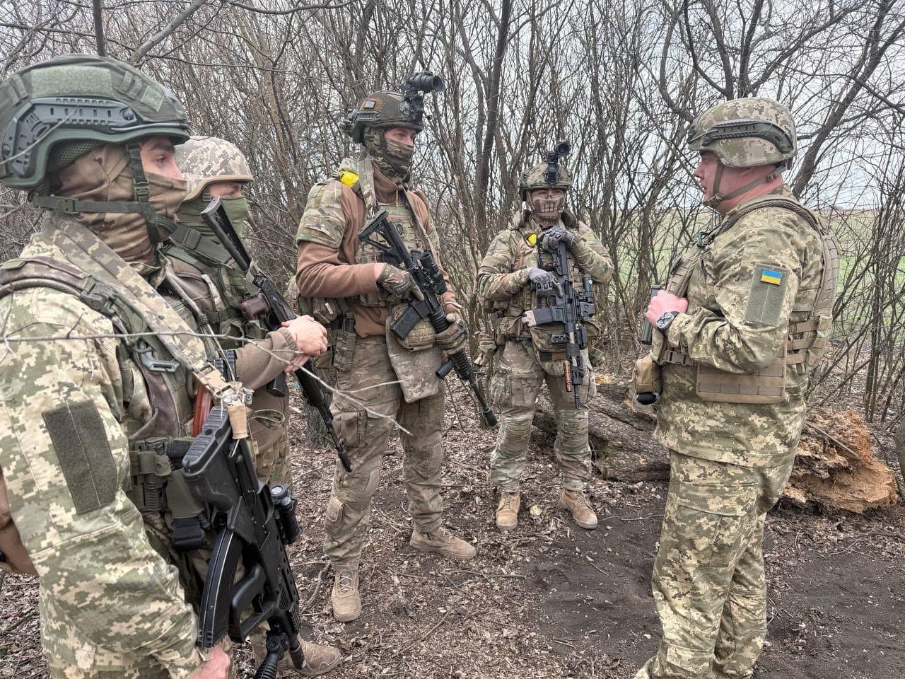 Зображення посту: Генерал Наєв: Військових відвели «з невигідних позицій» на одній з ділянок фронту на Донеччині