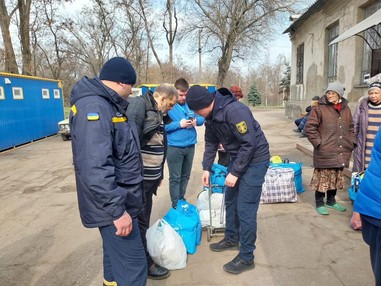 Зображення посту: З початку березня з Донеччини евакуювали 130 людей