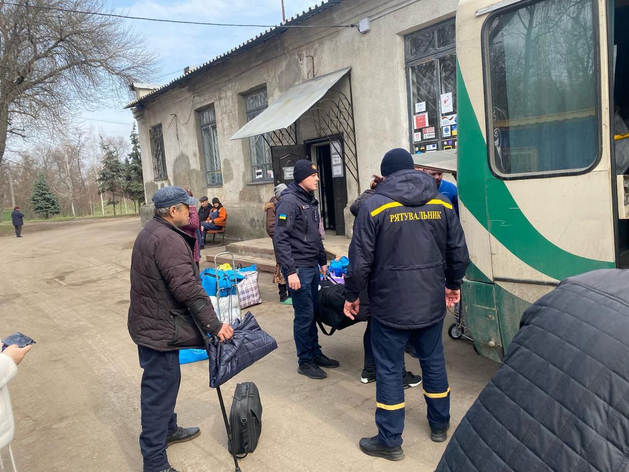 Зображення посту: З початку березня з Донеччини евакуювали 130 людей