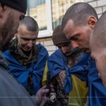 Зображення посту: З російського полону повернулися шість азовців, які обороняли Маріуполь