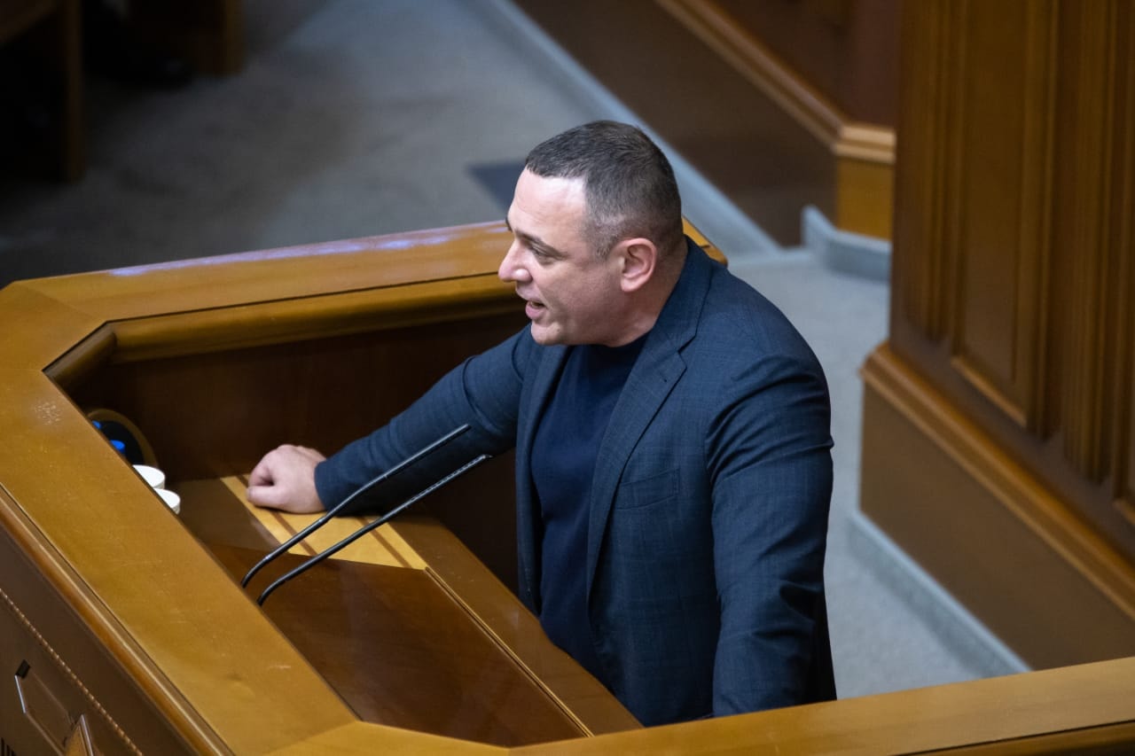 Стаття: «Братцы, с Днём Победы». Привітання нардепа Бужанського викликало обурення