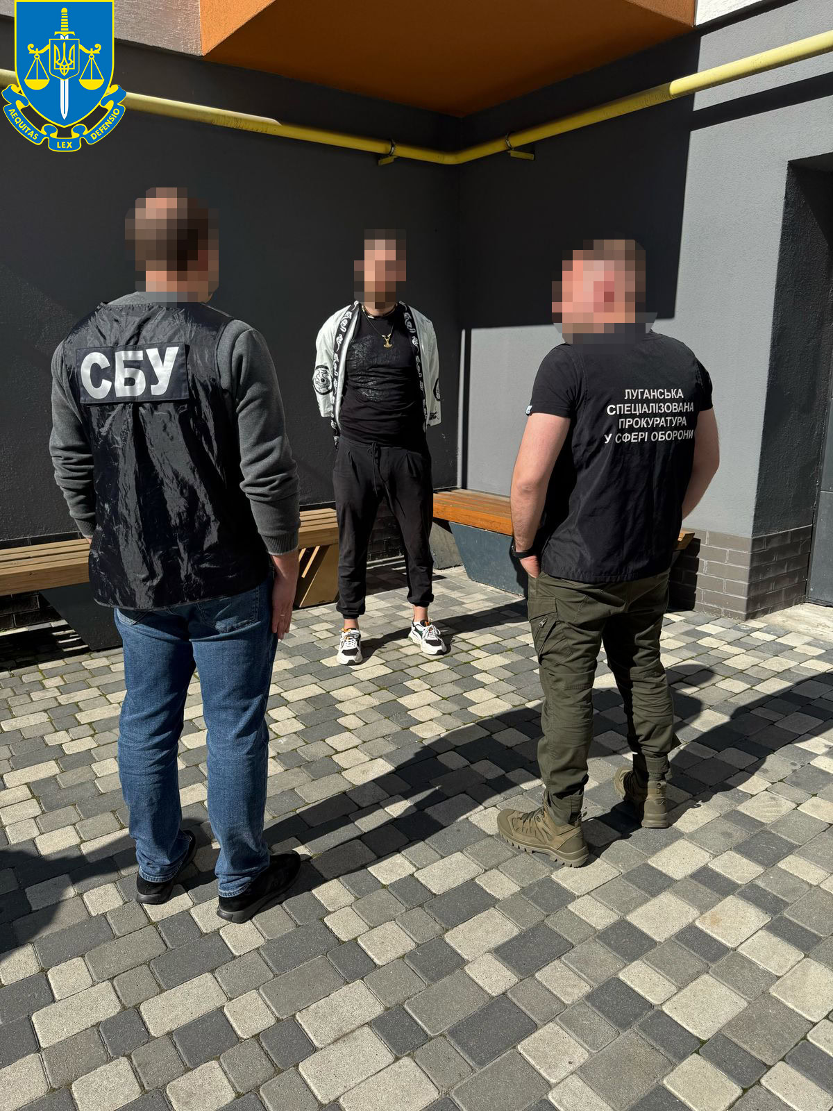 Стаття: Видавали військового за зниклого безвісти: матір отримала 880 тисяч гривень виплат, а брат — звільнився з армії