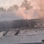Зображення посту: Росіяни вдарили по підприємству на Донеччині: рятувальники гасили пожежу понад п’ять годин