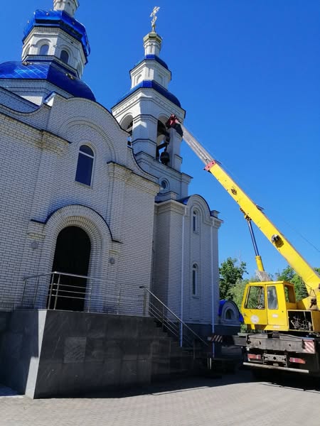 Зображення посту: У Костянтинівці вивозять церковне майно через посилення обстрілів