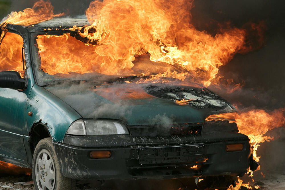 Стаття: Автівка з офіцерами «Ахмату» вибухнула неподалік окупованого Скадовська