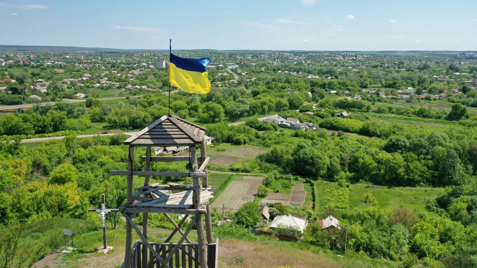Стаття: Підприємці Луганщини переказали понад 1,2 мільярда гривень на пенсії та соцвиплати з початку року
