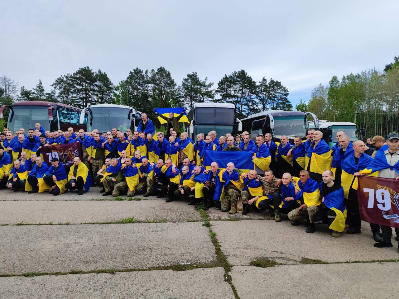 Стаття: Україна повернула ще 205 військовополонених під час обміну