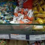 Зображення посту: В окупованому Луганську в магазинах продають копії українських продуктів