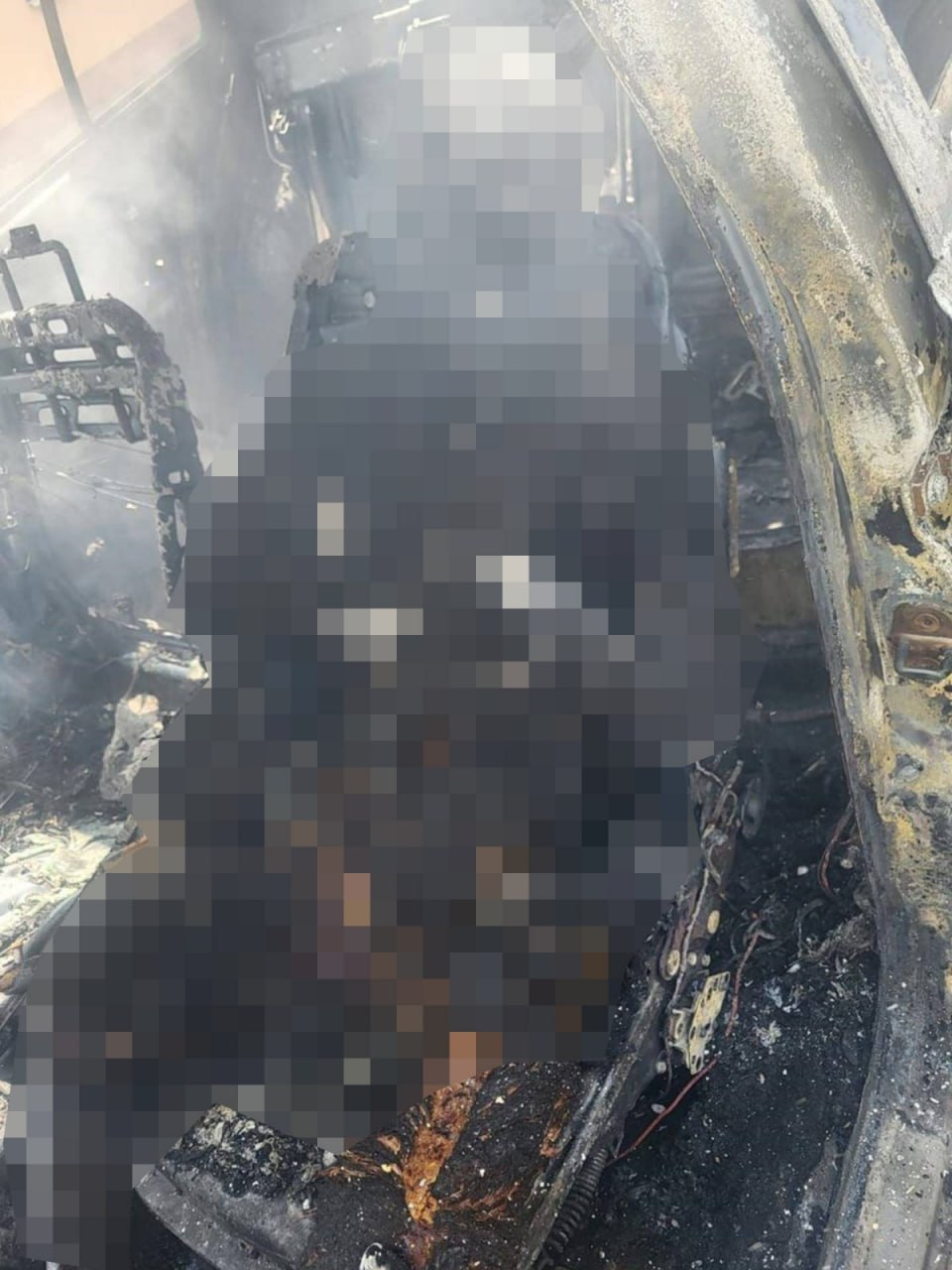 Зображення посту: Окупанти вдарили дроном по автівці та ринку в Костянтинівці: двоє людей загинули