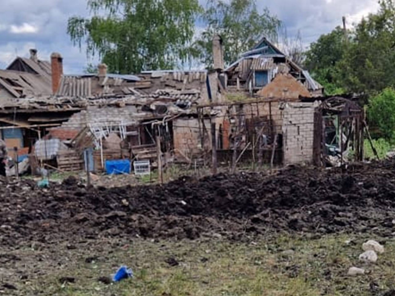Зображення посту: Російські військові обстріляли Лиман, Сіверськ та Костянтинівку: одна людина загинула, ще троє людей поранені