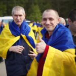 Зображення посту: Перший етап найбільшого обміну полоненими: повернули 390 українців