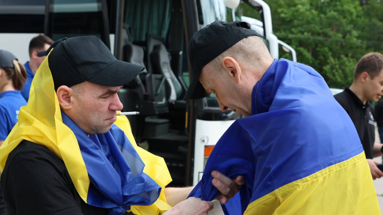 Стаття: Україна повернула з російського полону поранених та тяжкохворих військових