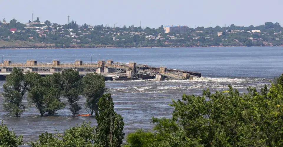 Стаття: Два роки після підриву Каховської ГЕС: Херсонщина досі бореться з наслідками