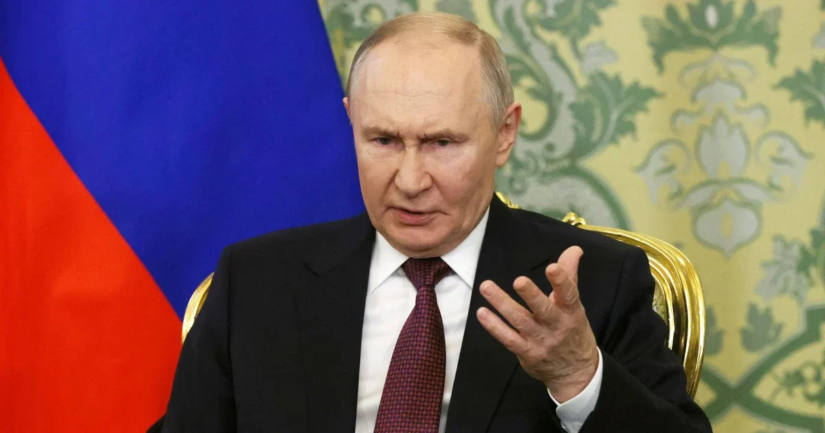 Стаття: Путін закликав Україну погодитися на умови Росії, запропоновані у Стамбулі, інакше «ситуація погіршиться»