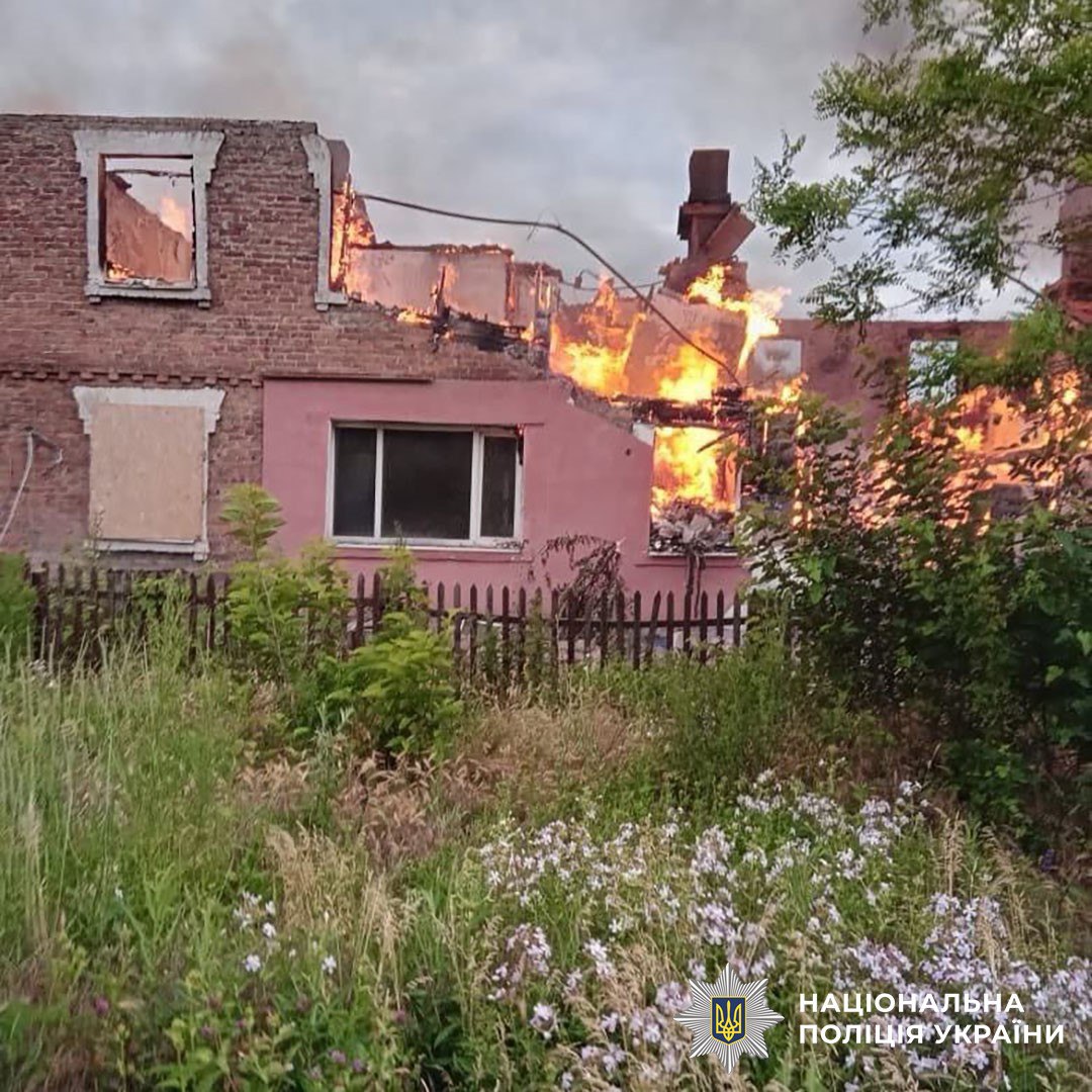 Зображення посту: У Мирнограді окупанти вбили дроном чоловіка та поранили ще п’ятьох у Святогірську