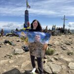 Зображення посту: «Щоб тато жив у їхній пам’яті». Дружина загиблого прикордонника Артема Гуртового зберігає його історію для доньок-близнючок