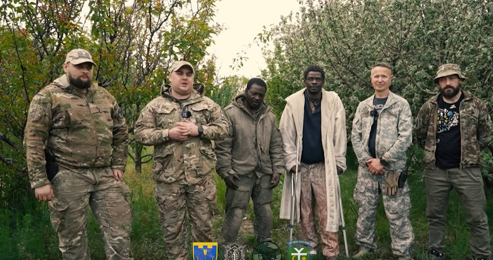 Стаття: На Сіверському напрямку Сили оборони взяли в полон двох громадян Центральної Африки