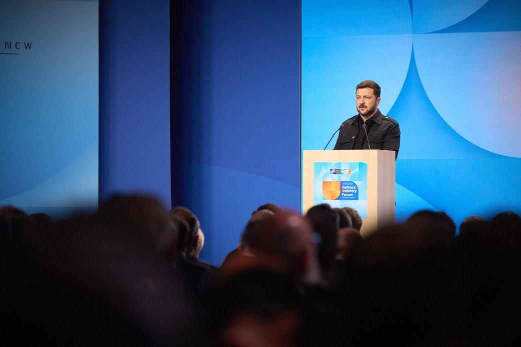 Стаття: Зеленський прокоментував зустріч із Трампом, яка відбулася на полях саміту НАТО