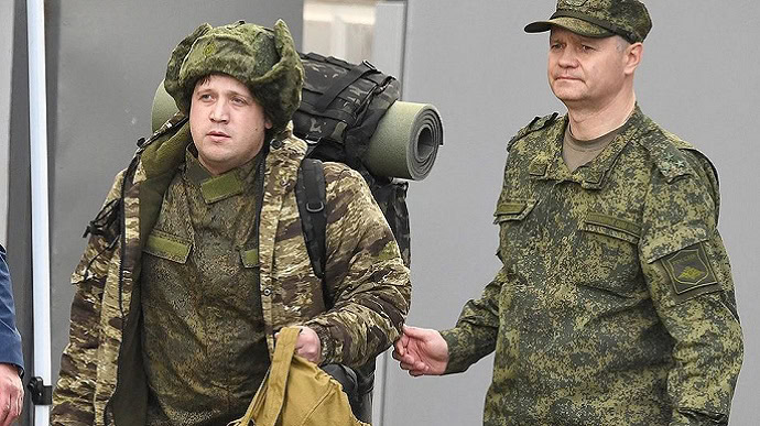 Стаття: На окупованій Донеччині розширили межі призову до російської армії з 27 до 30 років