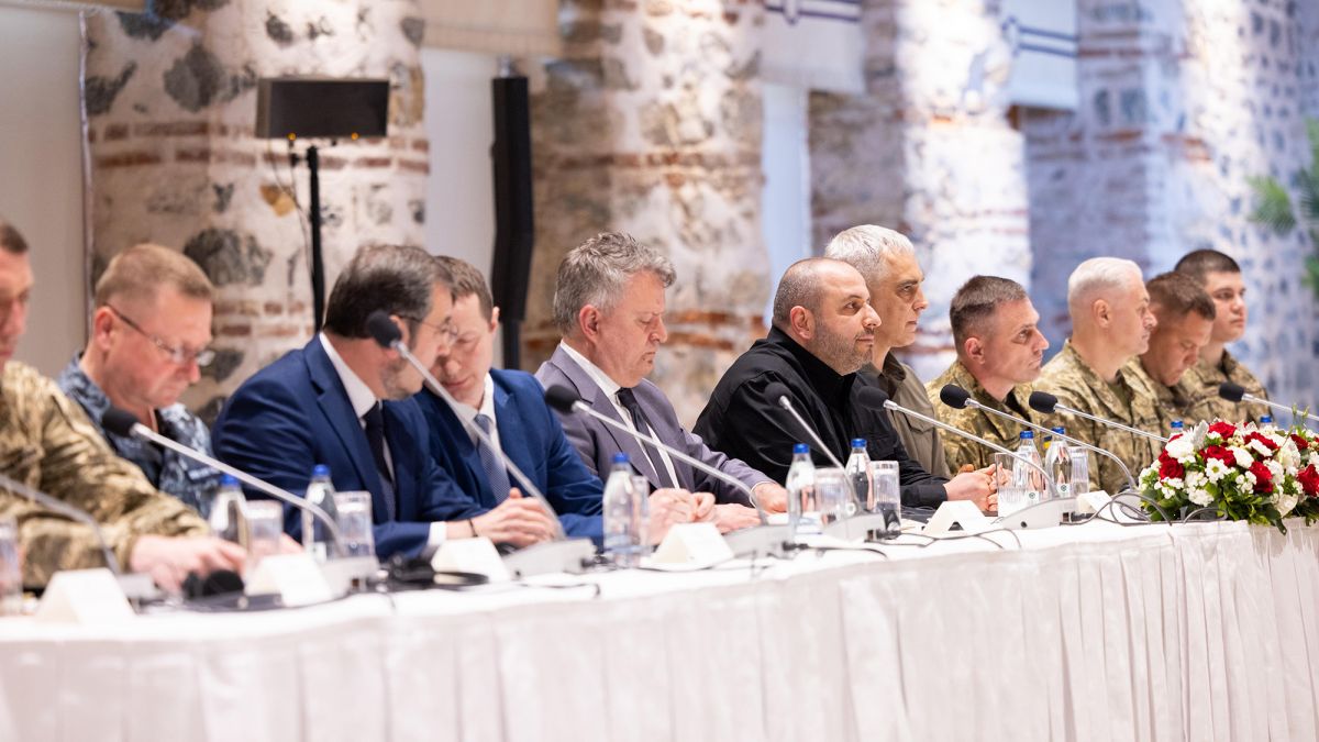 Стаття: Другий раунд переговорів: делегації України та Росії вже у Стамбулі