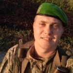 Зображення посту: «Щоб тато жив у їхній пам’яті». Дружина загиблого прикордонника Артема Гуртового зберігає його історію для доньок-близнючок