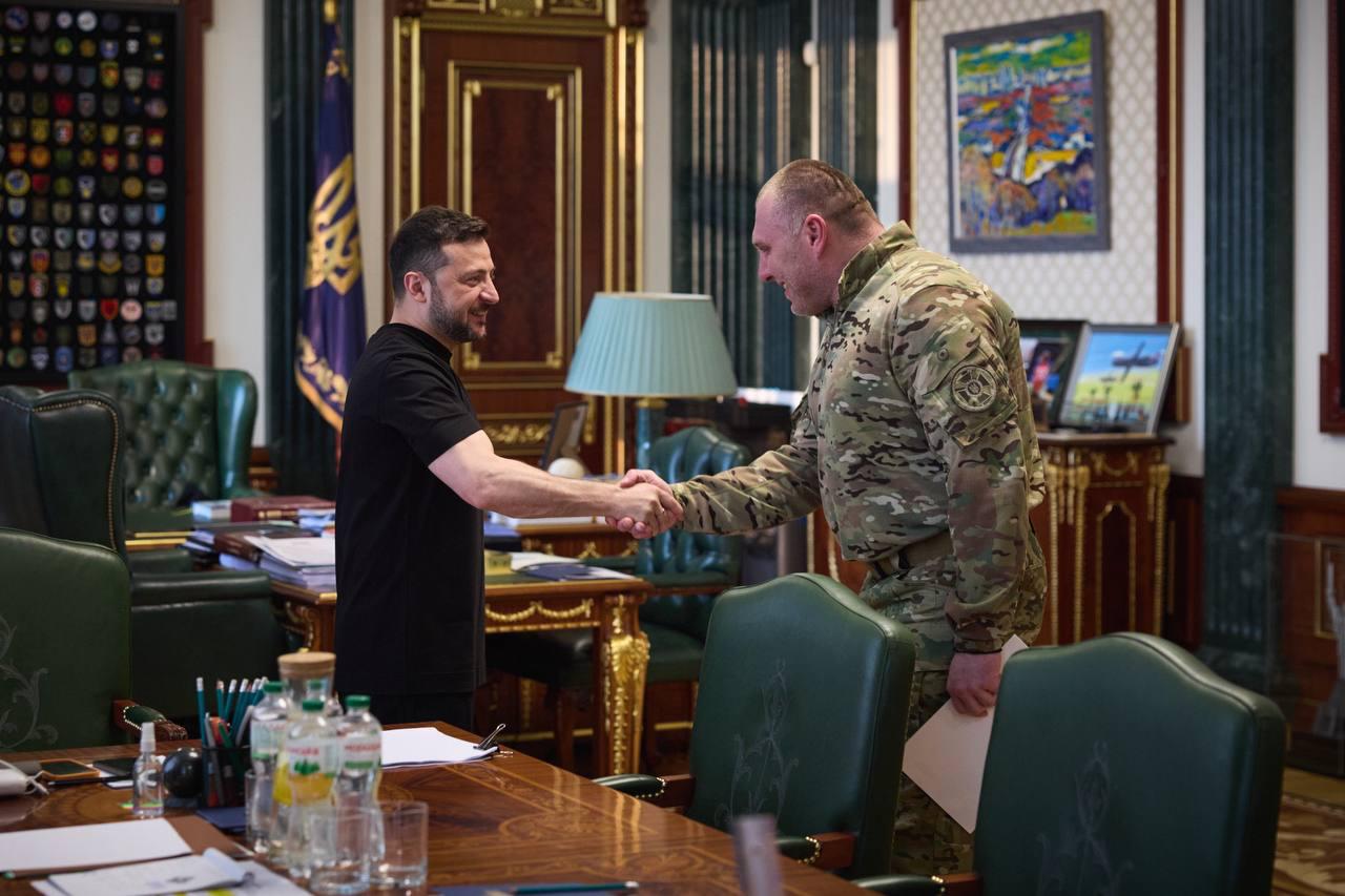 Стаття: 7 мільярдів доларів збитків: наслідки операції СБУ — на знімку супутника