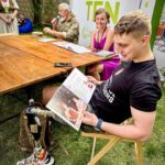 Зображення посту: Письменниця Анастасія Дмитрук видала дитячу книгу «Кіт Марік і АЗОВ» про захисників Маріуполя