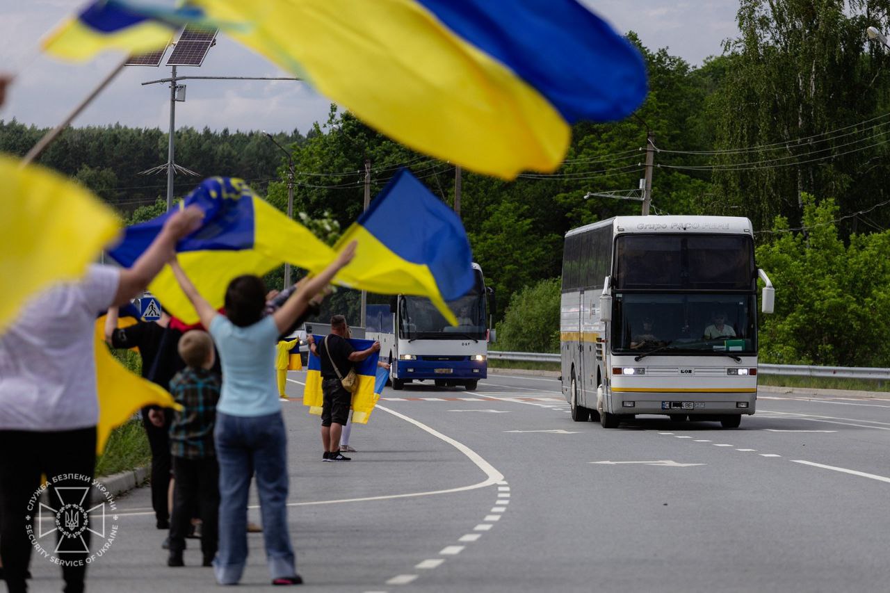 Стаття: Фейкові дзвінки про обмін: родичам військовополонених телефонують шахраї