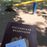 Зображення посту: «Це не мій вибір»: українці в окупації демонструють спротив російській паспортизації