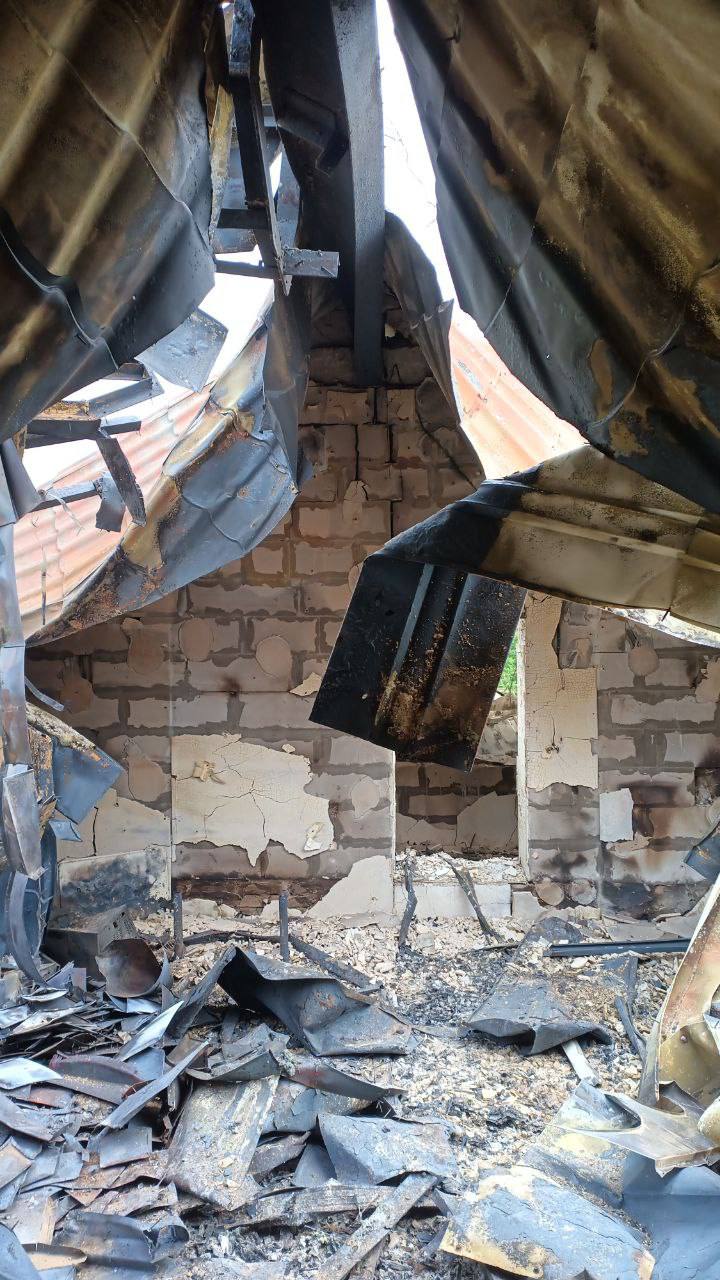 Зображення посту: Окупанти пошкодили обстрілом храм у Мирнограді