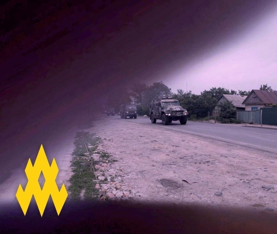 Зображення посту: На окупованій Луганщині росіяни відтягують техніку подалі від фронту через удари українських дронів