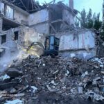 Зображення посту: У Краматорську продовжується рятувальна операція на місці зруйнованого будинку: відомо про 5 загиблих