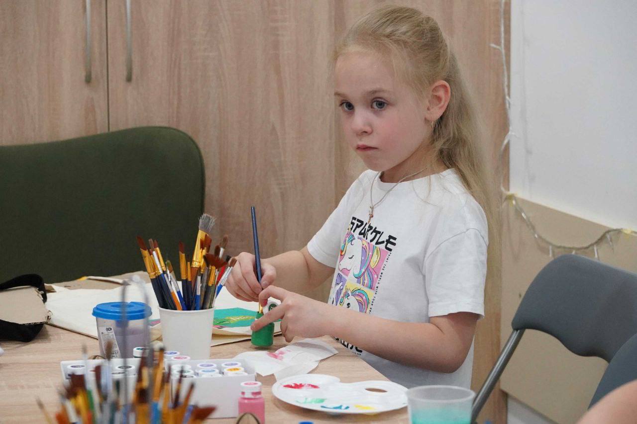 Зображення посту: Центр життєстійкості Кремінської громади відкрили у Києві