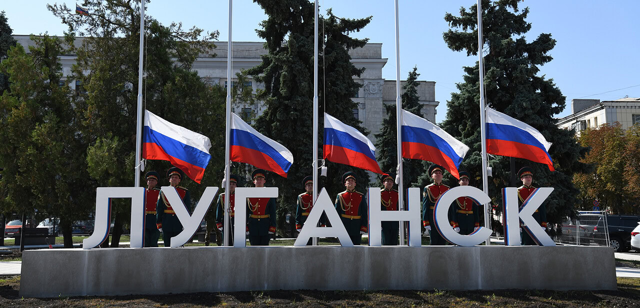 Стаття: Окупанти облаштували рембазу на території Луганського порохового заводу