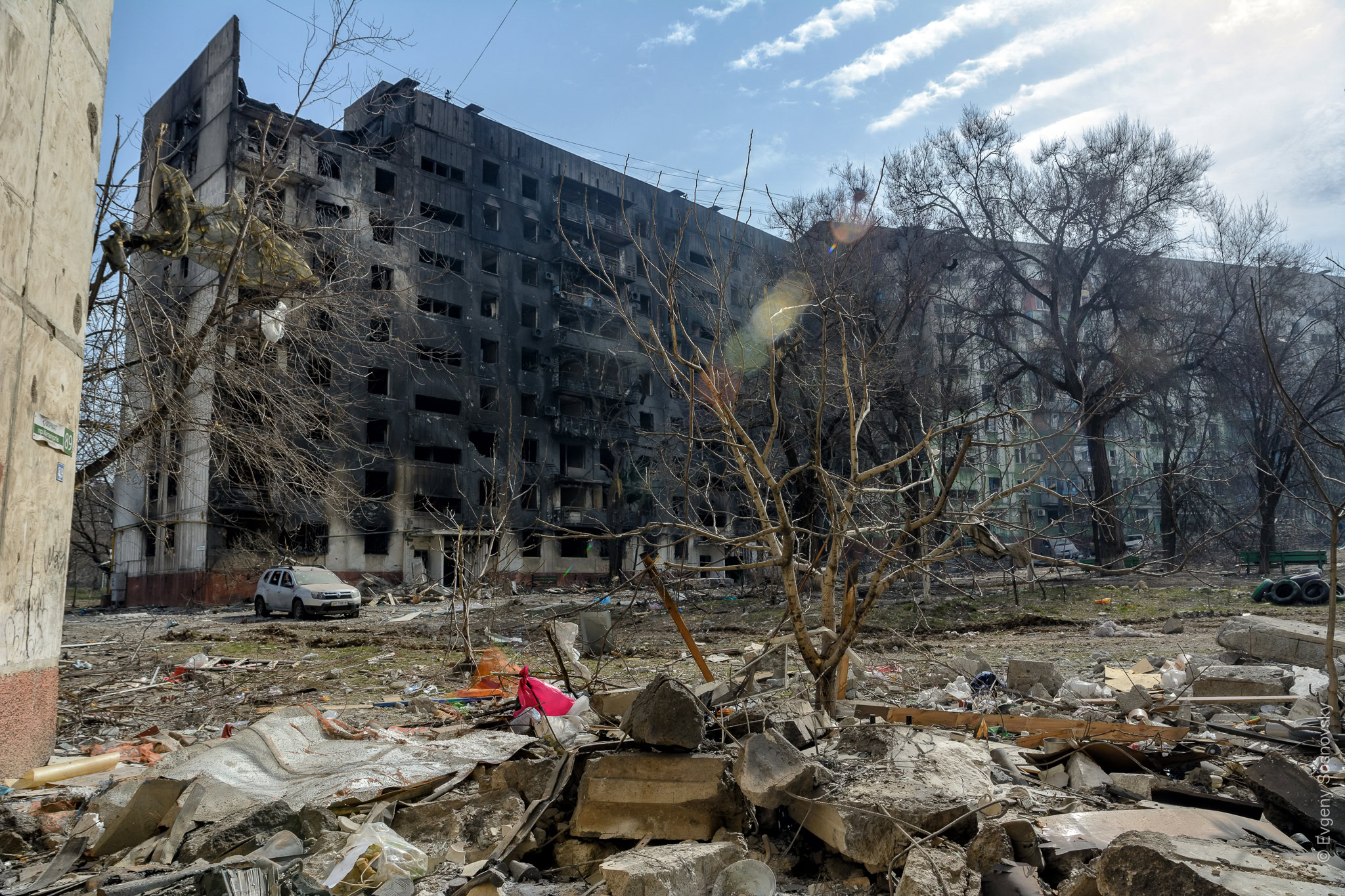 Зображення посту: В Україні дозволили дистанційне обстеження зруйнованого житла — спершу для територій бойових дій
